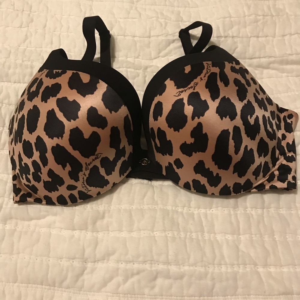 Victoria Secret Bra size 34D